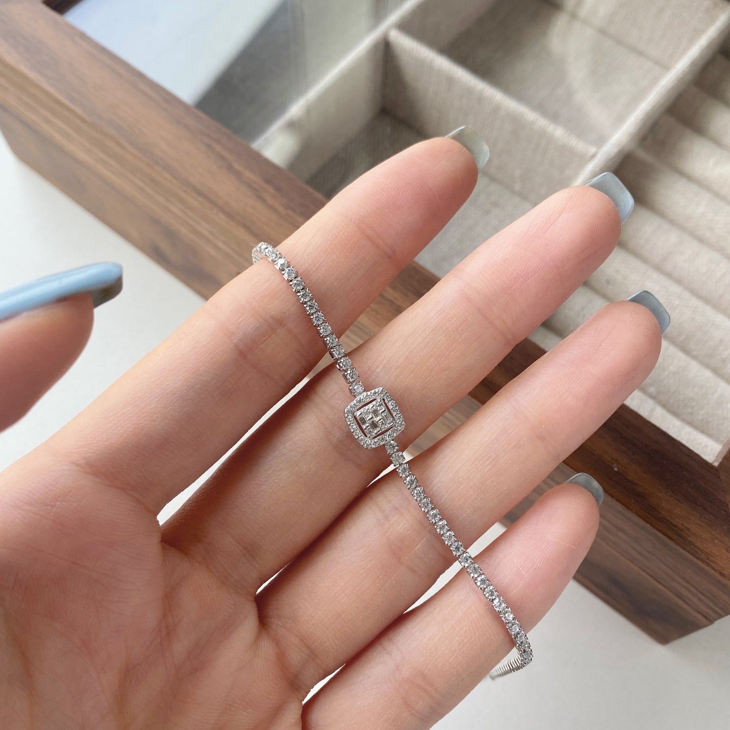 Silver Enchanter’s Locket Bracelet