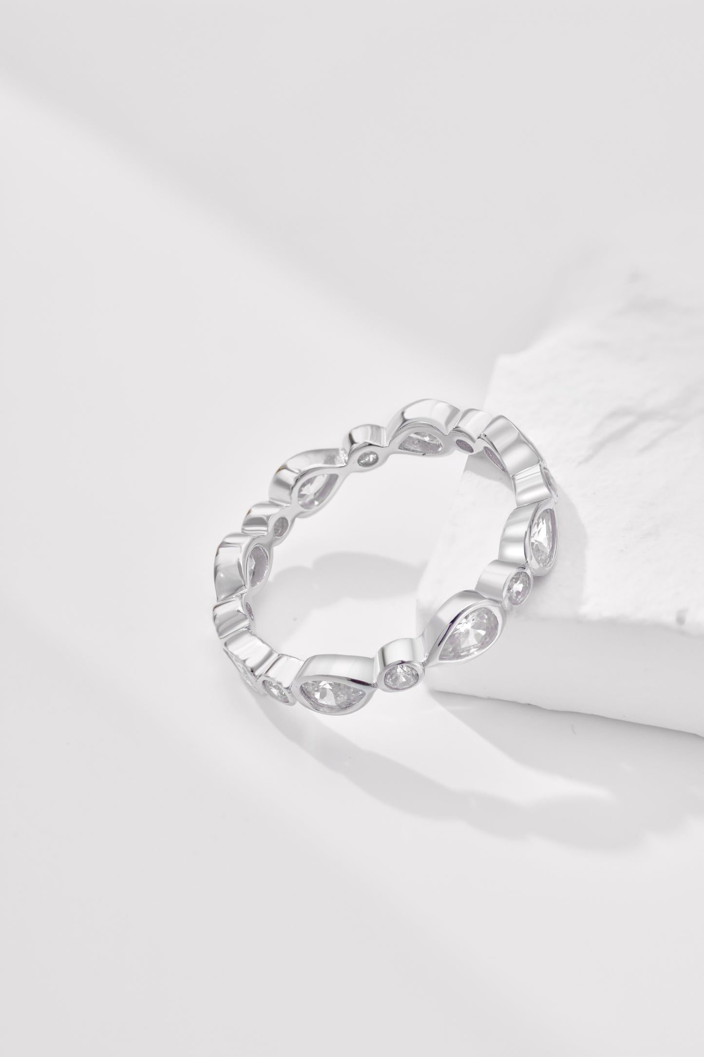 925 Silver Riftweaver Ring