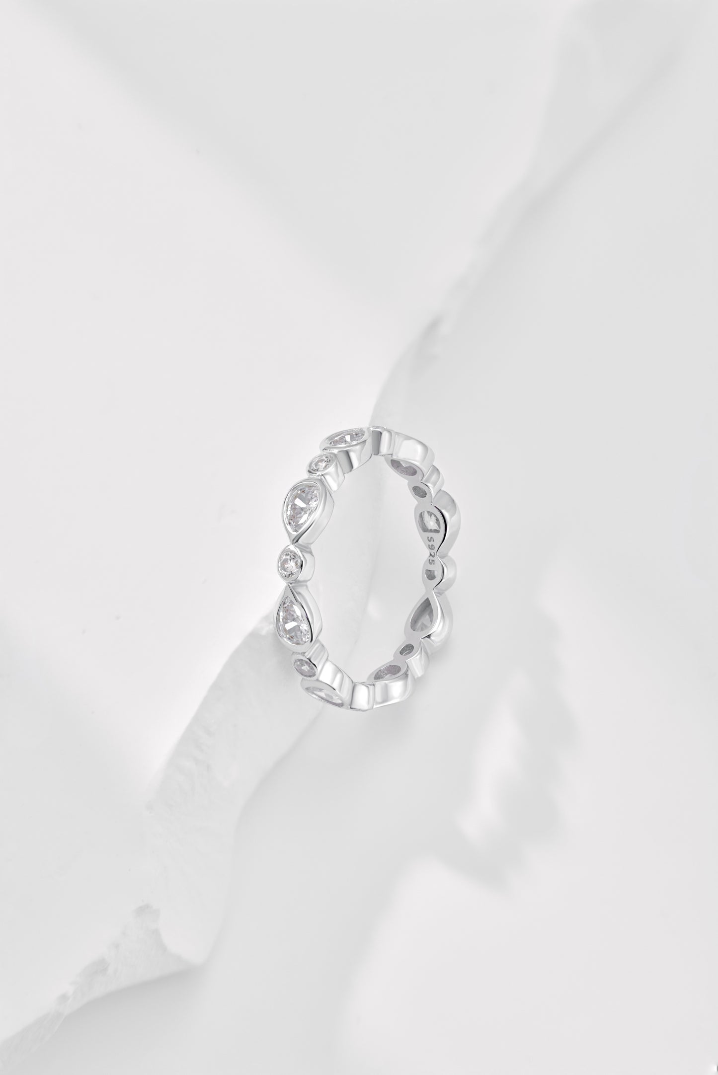 925 Silver Riftweaver Ring