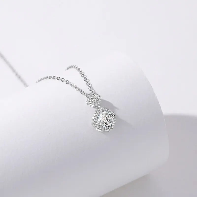 925 Almach Silver Moissanite Diamond Necklace