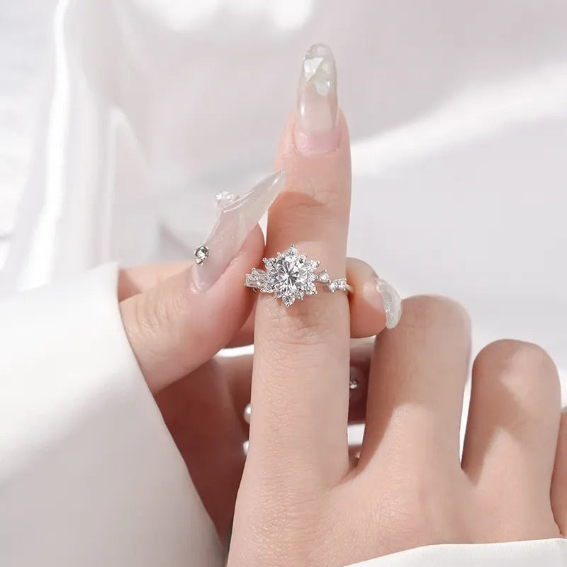 925 Silver Deneb Moissanite Diamond Ring