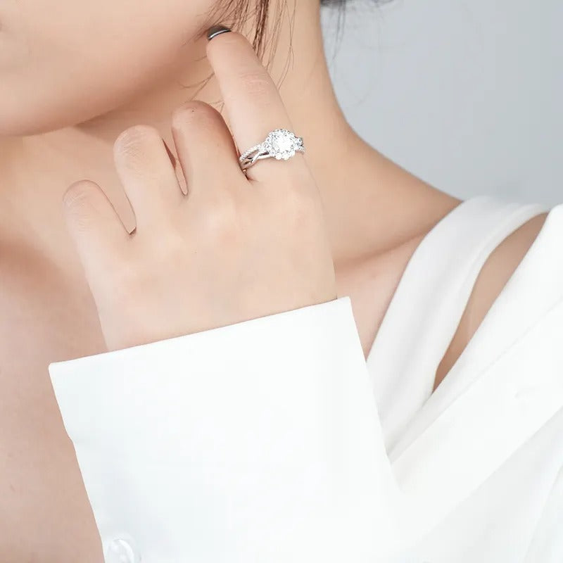 925 Silver Poker Moissanite Diamond Ring