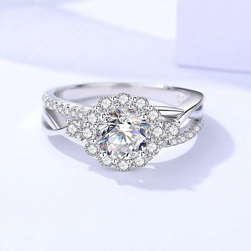 925 Silver Poker Moissanite Diamond Ring