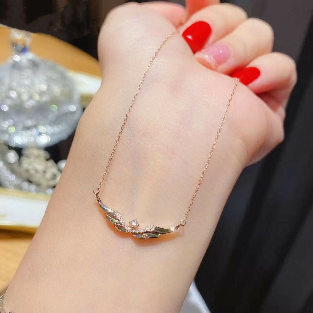 Winglet Necklace