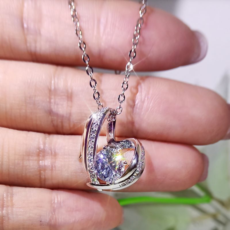 Dwilight Necklace