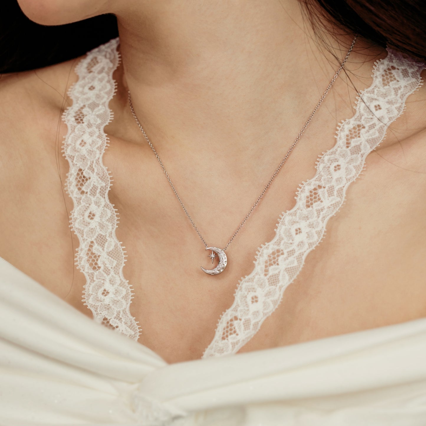 925 Frost Moon Necklace
