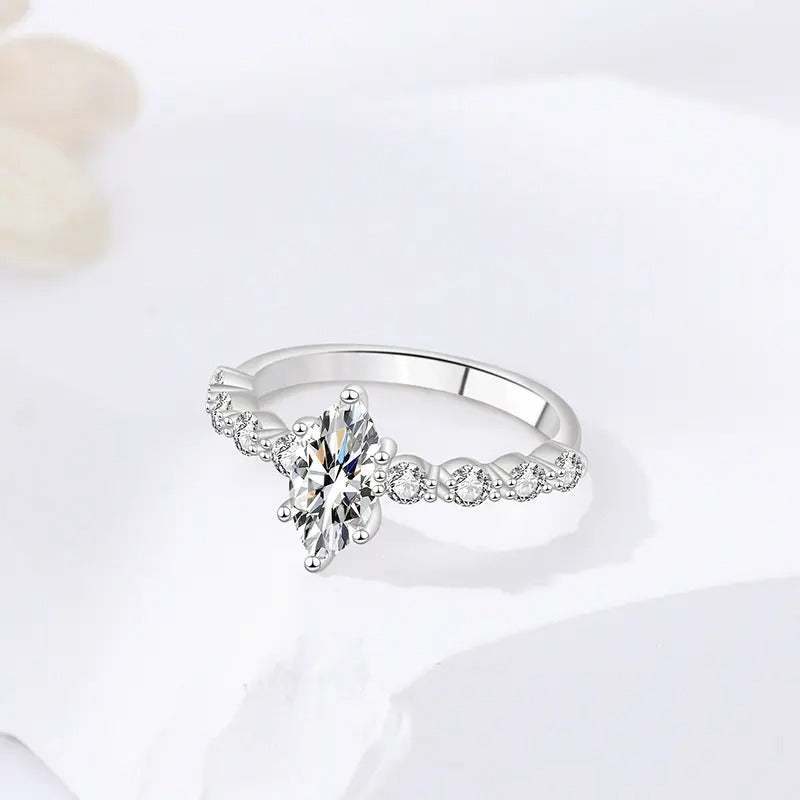 925 Altair Silver Moissanite Diamond Ring