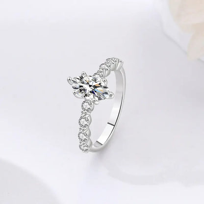 925 Altair Silver Moissanite Diamond Ring