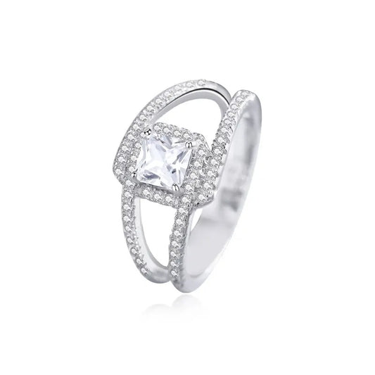 925 Gleam Silver Moissanite Diamond Ring