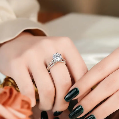 925 Comet Silver Moissanite Diamond Ring