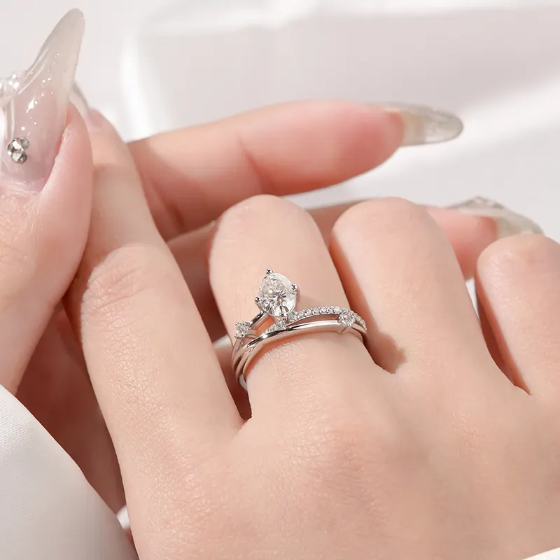 925 Silver Amalthea Moissanite Diamond Ring