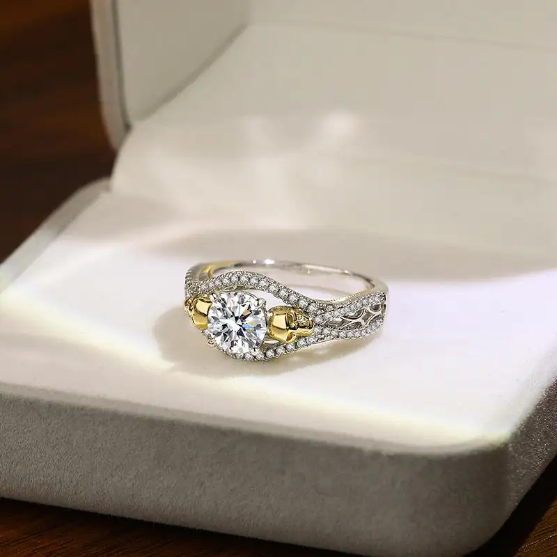 925 Silver Atlas Aura Moissanite Diamond Ring