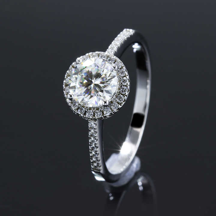 925 Silver Tyraelle Moissanite Diamond Ring