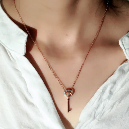 Keylock Necklace
